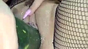 colombian milf rabitquicky shoves cucumber deep in squirting pussy