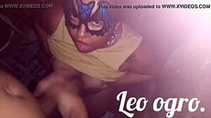 quer comer essa gordinha gostosa antes dela te foder?