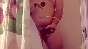 Shower play escalates with throbbing big cock deep inside