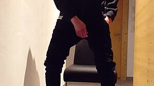 cum blasting all over my dirty sneaker now!!