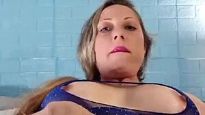 milf española's huge clit has you staring doesnt it??