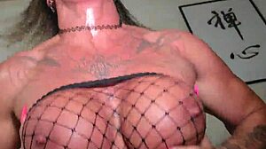 i crave very hard threesome with two bastards pounding me