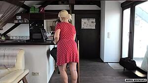 boris schwarz fucking my cheating girlfriend right now?