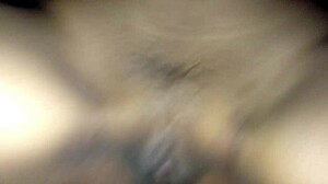 น้ำควยพุ่งเข้า shaved tight pussy creampie orgasm