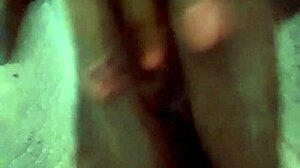 Novinha fingers pussy hard in hot solo masturbation frenzy!