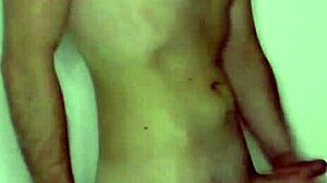 Amateur Solo Masturbation Builds to Explosive Cum Release