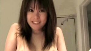 Wow, japanese babe deepthroats dildo!