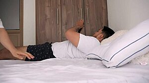 Sexo No Planificado With Big Ass Babestra Shaking While Fingering Homemade