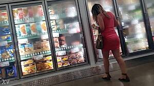 damn that candid ass in sundress, big tits bouncing hidden cam style?