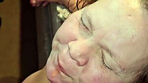 i'm dirty milf sucking cock using my big tits