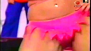 Lady lu strips out of pink bikini in super positive tease