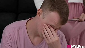 Milf mother-in-law spreads wide seeding new generation inside