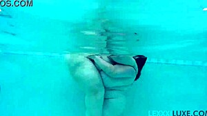 Lexxxi Luxe and her busty BBW friend play underwater in pool