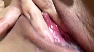 Curvy homemade latina young fat tits orgasmo real coño estrecho massage solo natural long hair