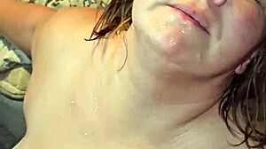 i'm dirty milf sucking cock using my big tits