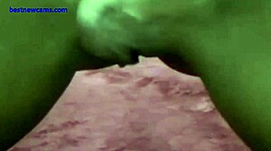 nerdy teen spreads legs fingering pussy live on webcam