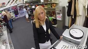 Amateur Couple Pawns Juicy Shaved Pussy for Rough Hardcore Fuck and Suck