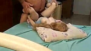 loirinha wants older guy on top making her cum so good