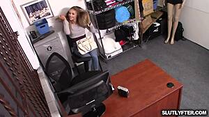 omg scarlett fall's blonde pussy pounded hard by pervy shop officer 😈🍆💦
