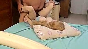 loirinha wants older guy on top making her cum so good