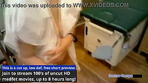 DR TAMPA'S TAMPA UNIVERSITY PHYSICAL ANGEL SANTANA SPREADS SHAVED PUSSY FOR PATIENT!