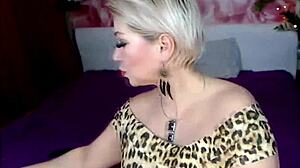 Damn my webcam wife spreads ass tongue plays dildo fucks pussy!