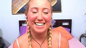 digging into this big ass curvy girl's moves