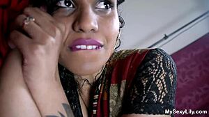 indian bhabhi fingers wet pussy dirty hindi talk