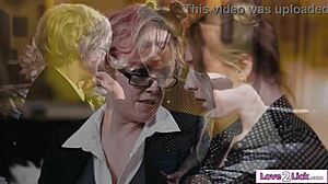 Fan girl licks milf actress pussy