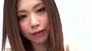 angel face beauty stuffs toys in big clit pussy