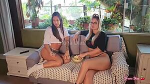 Netflix Friend Turns To Dildo Lesbian Creampie Orgasms