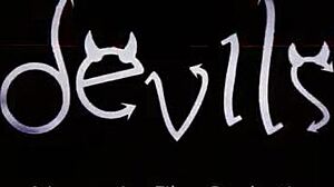 pregnant babe rams her big pussy lord kenobi style