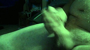Amateur Cumshot Insertion Deep With Monster Cock Stretching Limits