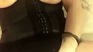 Damn hot chubby babe moans loud vibrating her fat pussy to squirting orgasm 😩🔥