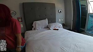 condom slipped out but keep pounding my pussy just don't cum inside