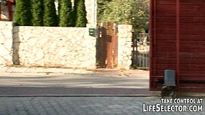 NEIGHBORS TEEN SUCKS HARDCORE BLOWJOB CAN YOU HANDLE HER SKILLS?