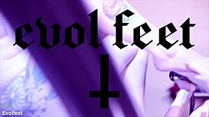 i discover perfect feet and wet pussy get licked so intensely by her