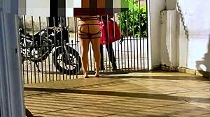 watching my wife pay pizza guy with her ass on bbc crushed my ego hard