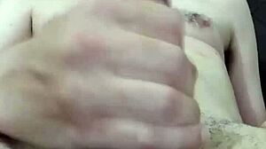 close-up cock stroke sesh 😏 andré sorocaba