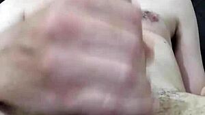 close-up cock stroke sesh 😏 andré sorocaba