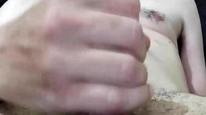 close-up cock stroke sesh 😏 andré sorocaba