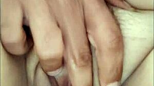 Fudendo o anal da esposa puta dizendo que está doendo tira que eu vou cagar