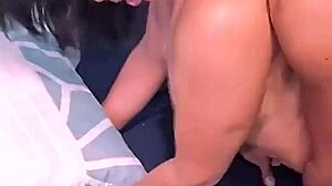 mi esposa cogiendo escondidas con el vato de al lado 😈🍑💦 huge ass pounding!