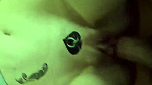 mi novia llega toda cogida y abierta, la follo y sientes su coño suelto?