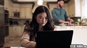 lulu chu whines why not fuck me after bj like slimthick vic?