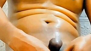 as shemale sissy i piss all over my own body