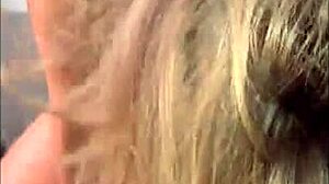 Hey, watch this hotwife fodi deusa gataasp seducing neighbor in gym... corno watches!