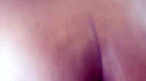 i can't stop shaking my huge ass in these homemade clips damn