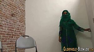 damn this arab babe slurping black monster cock at gloryhole 😈💦