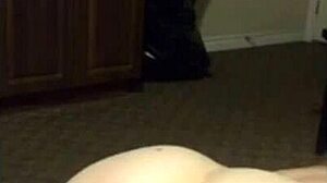 little red bends flexible shaves wet pussy fingers to intense webcam cum